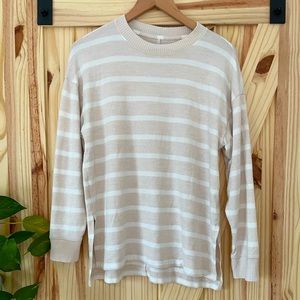 Soft and cozy Abercrombie long sleeve